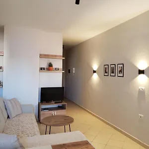 Leones Apartamento